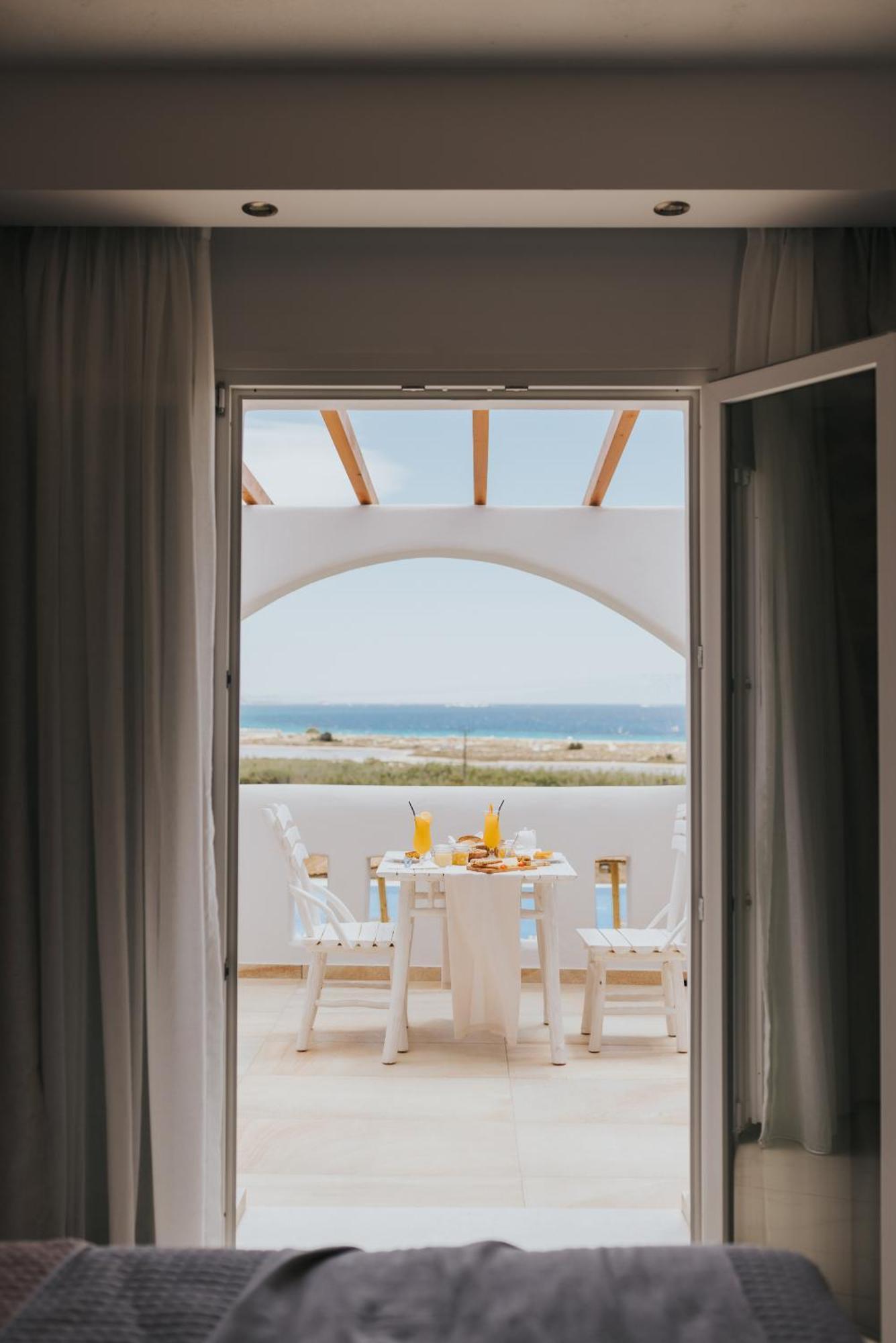 Naxos Grand Hotel Naxos City Esterno foto